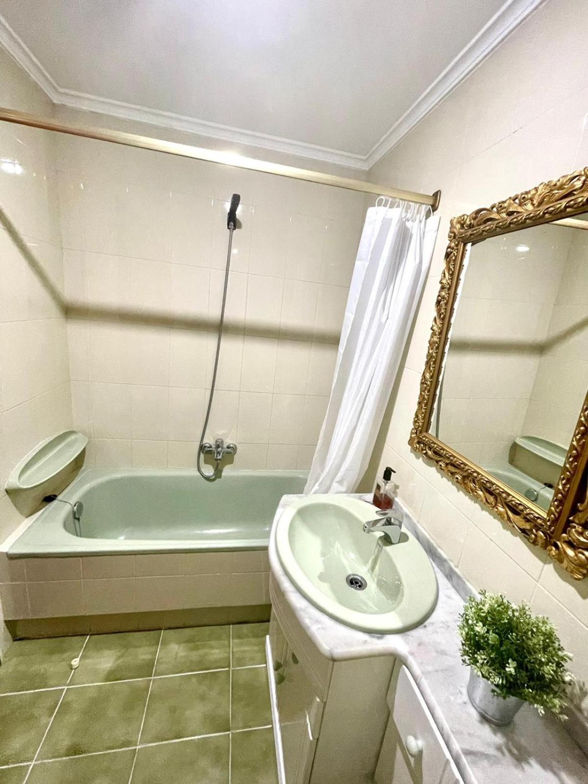 El Piso De Sabina Apartment Santander Ngoại thất bức ảnh